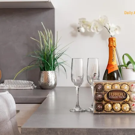 Luxury - Rotermann By Rikas Apartment *