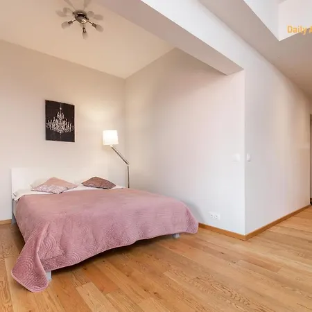 Luxury - Rotermann By Rikas Apartment