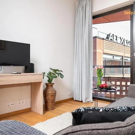 Luxury Suites Roseni 9 By Rikas Hotels *